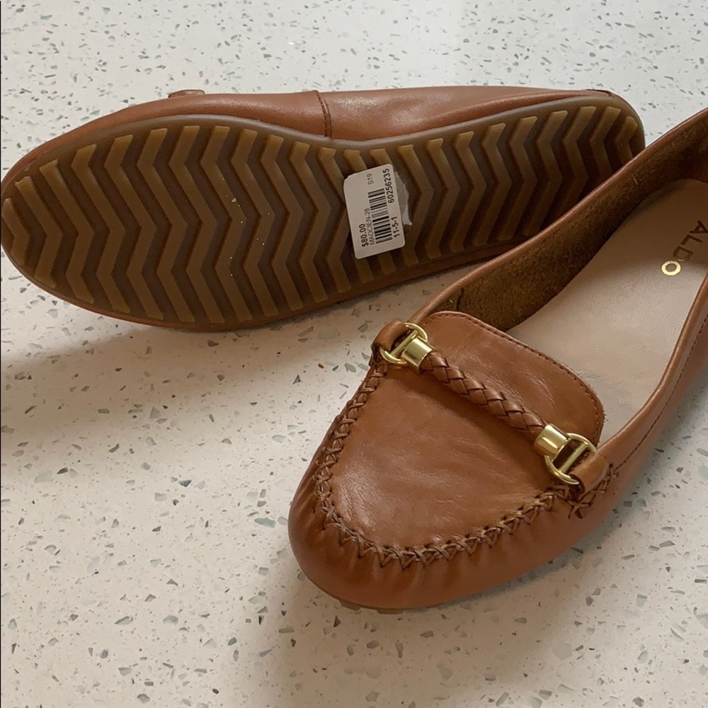 Aldo - Picture 2 of 2